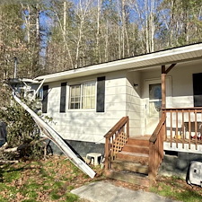 Beautiful-Siding-Replacement-Project-in-Unicoi-Tennessee-Residence-Roofing-Restoration 8