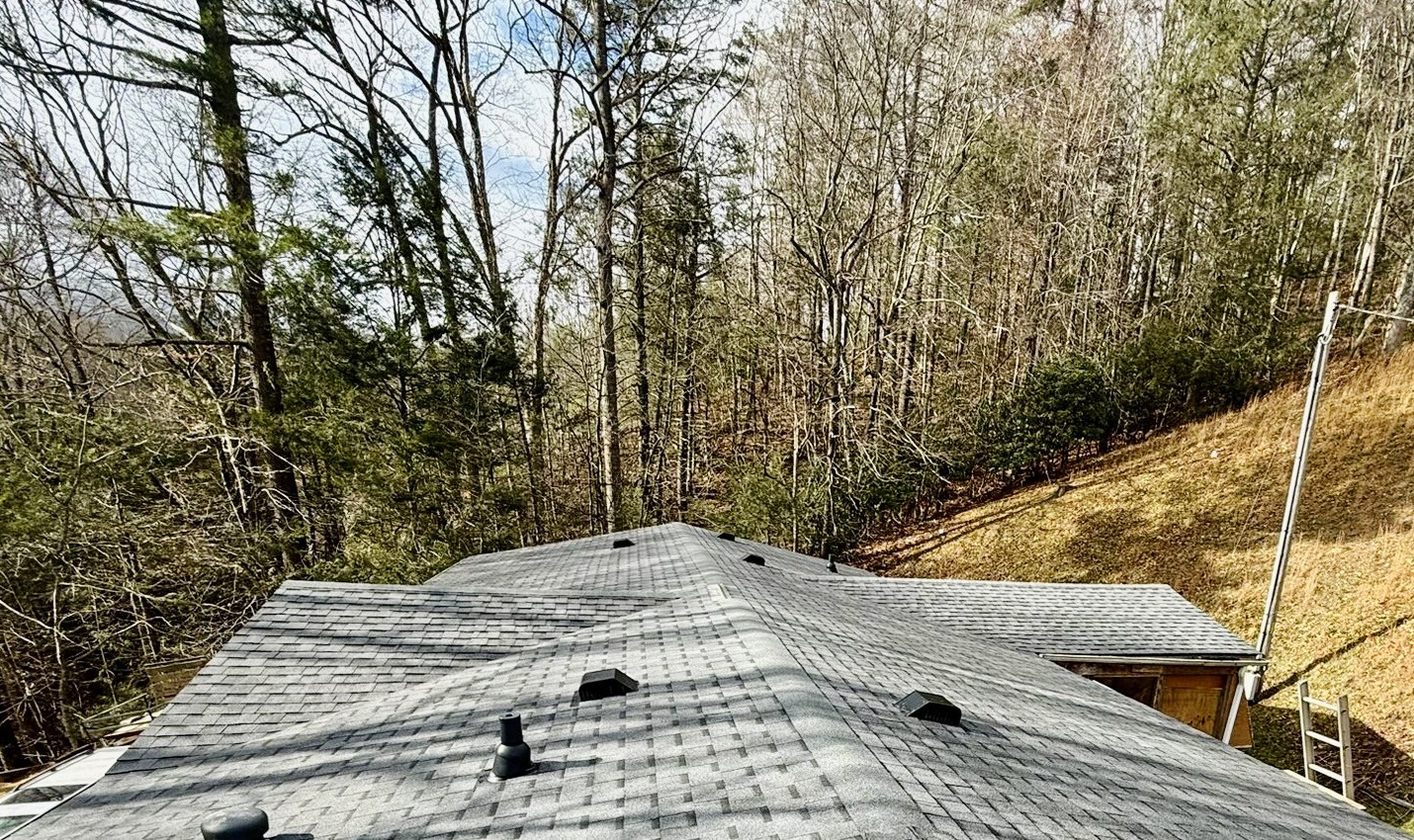 Exceptional Roof Replacement Completed in Unicoi, Tennessee